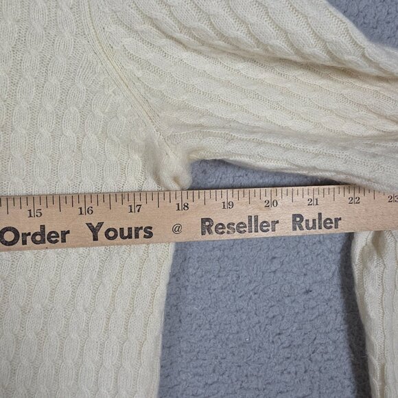 Ann Taylor Sweater Size Small Yellow V-Neck 3D Cable Knit Y2K Soft Girl Cashmere - Picture 6 of 10